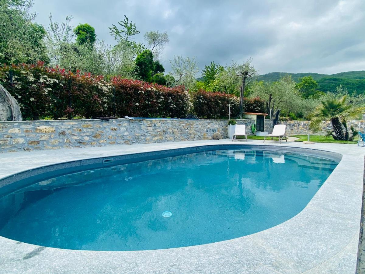 Casa Vacanze Gli Ulivi Borgomaro Экстерьер фото