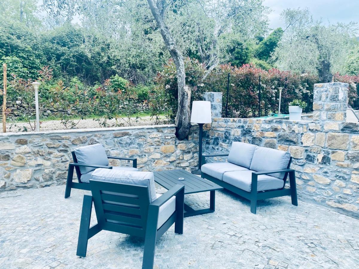 Casa Vacanze Gli Ulivi Borgomaro Экстерьер фото