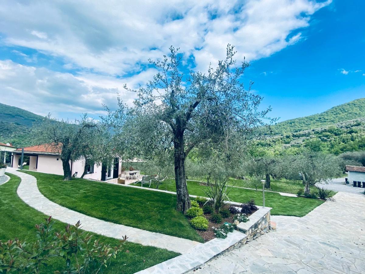 Casa Vacanze Gli Ulivi Borgomaro Экстерьер фото