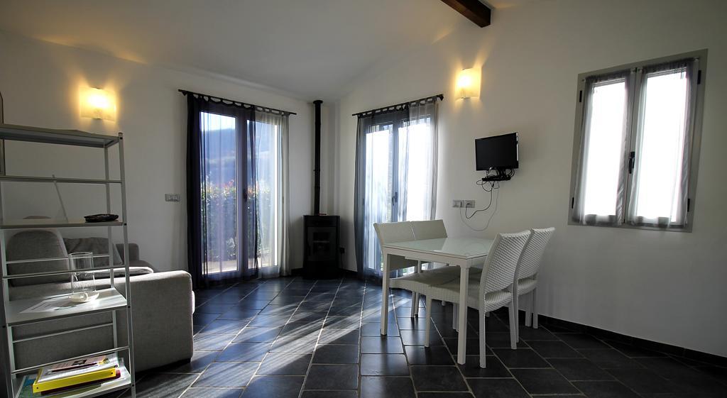 Casa Vacanze Gli Ulivi Borgomaro Экстерьер фото