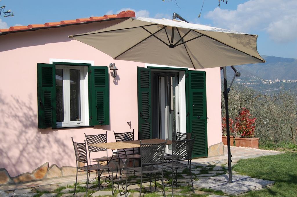 Casa Vacanze Gli Ulivi Borgomaro Номер фото